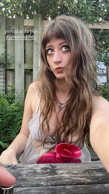 Full leaked Syvaella private onlyfans photo