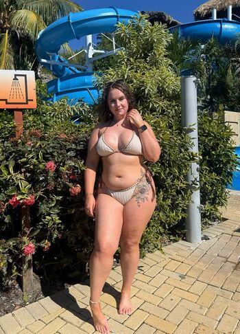 Full leaked Tara howlett private onlyfans photo