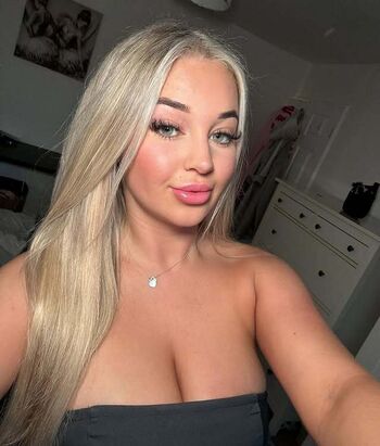 tashamoorexo