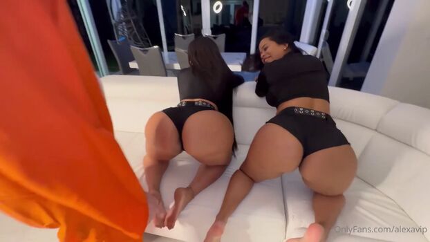 Full leaked Tatiana venezuelanvixen private onlyfans photo