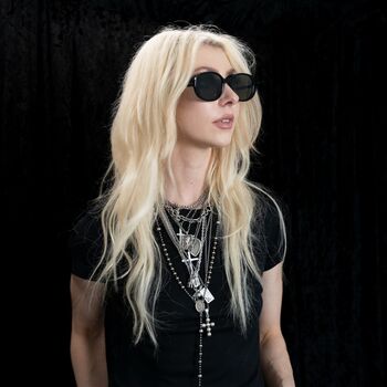 Taylor Momsen