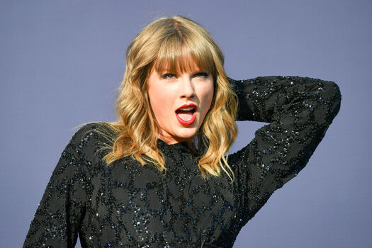 Full leaked Taylor swift  page private onlyfans photo