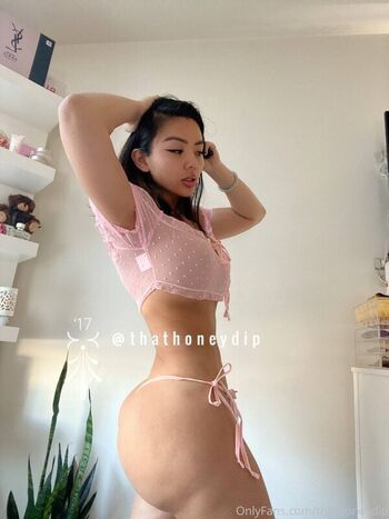 Full leaked Thathoneydip private onlyfans photo