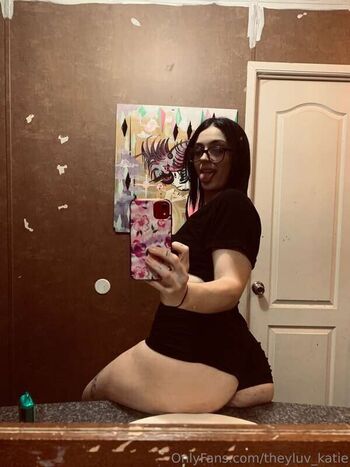theyluv_katie