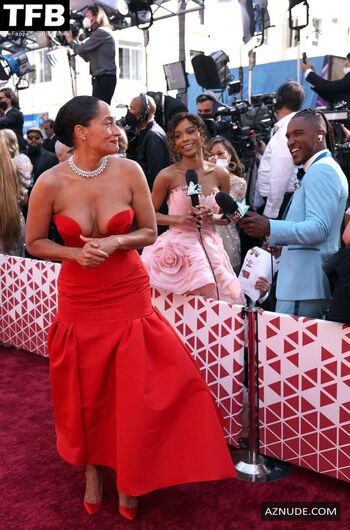Tracee Ellis