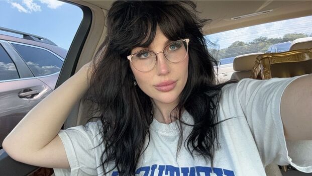 Trap_goddesss95