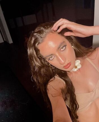 Full leaked Naalya/ private onlyfans photo