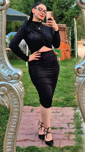 Full leaked Turkish girls private onlyfans photo