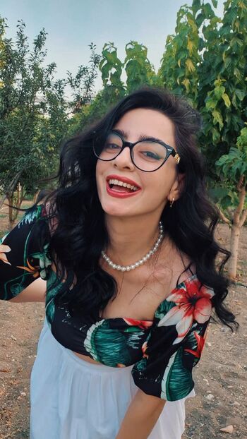 Full leaked Turkish girls private onlyfans photo
