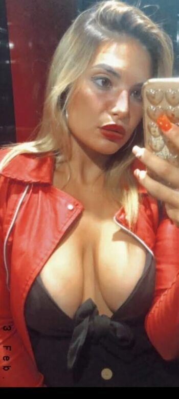 Full leaked Valentina blason private onlyfans photo