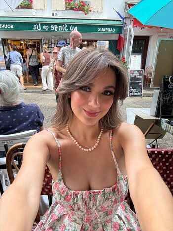 Valeria Villalobos