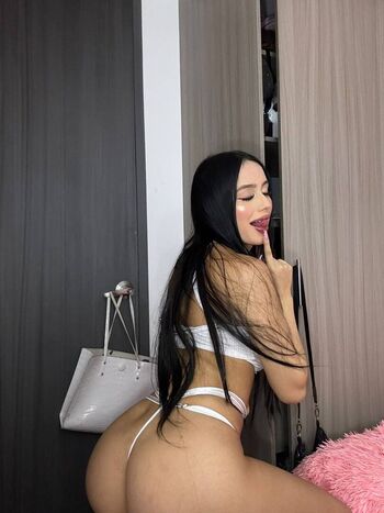 Full leaked Valeryrojo private onlyfans photo