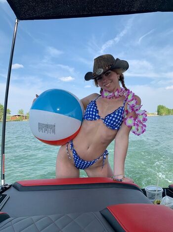 Full leaked Valianna rose private onlyfans photo