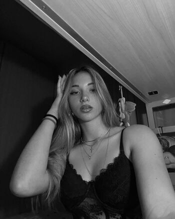 Full leaked Vallarani private onlyfans photo