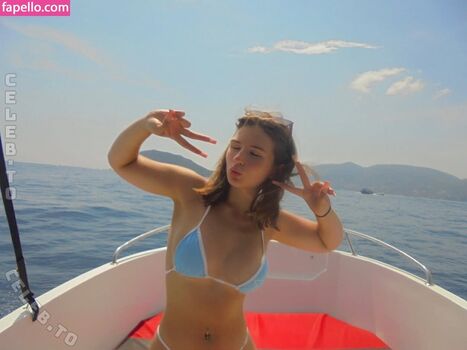Full leaked Vega fox private onlyfans photo