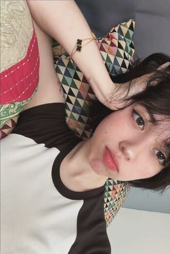 Full leaked Vekikusuo private onlyfans photo