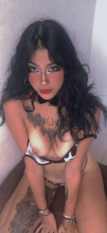 Full leaked Venus or private onlyfans photo