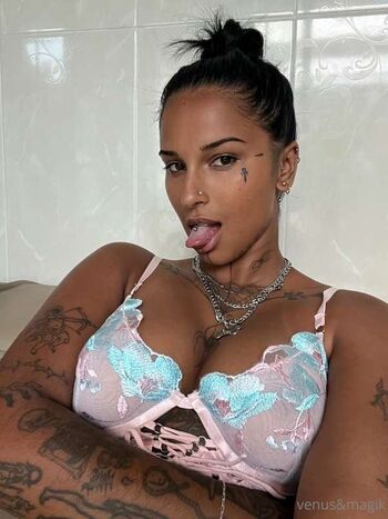 Full leaked Venusandmagik private onlyfans photo