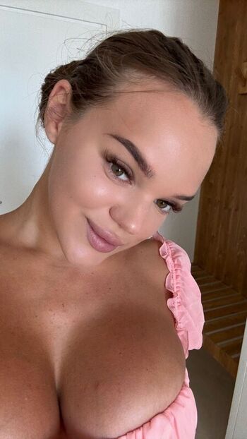 Full leaked Verbaaa verbaaa private onlyfans photo