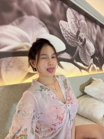 Full leaked Verllyaling private onlyfans photo