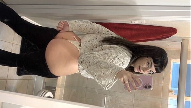 Full leaked Veyy sophiax private onlyfans photo