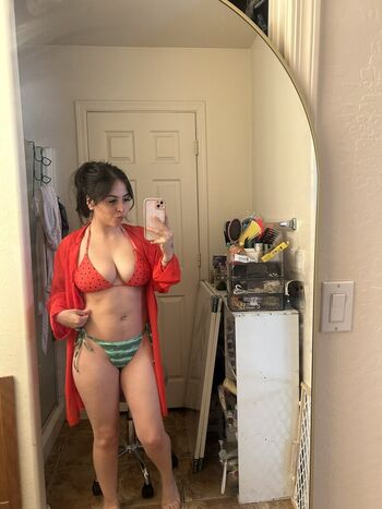 viannneyyyyy_