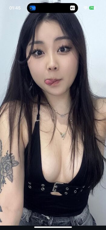 Victoria Kim