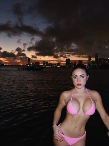 Full leaked Violeta chort private onlyfans photo