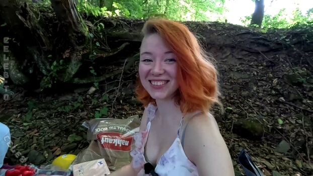 Full leaked Vleafnin private onlyfans photo