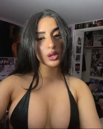 Full leaked Wajeeha khan private onlyfans photo