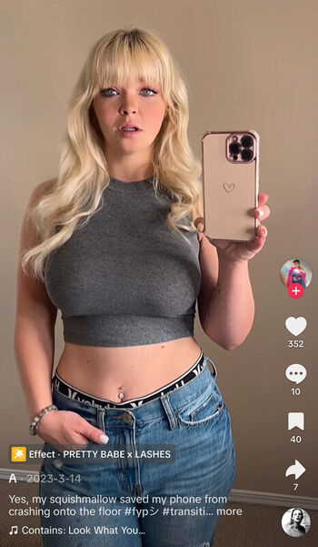 Full leaked Naughtycat/ private onlyfans photo