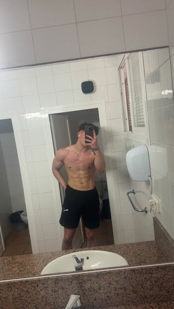 williamhott
