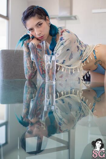 Full leaked Leezaxo/ private onlyfans photo