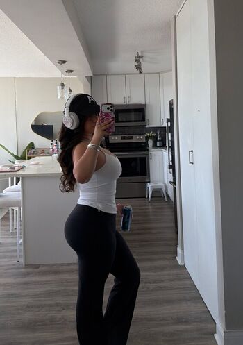 Worshipvaleria