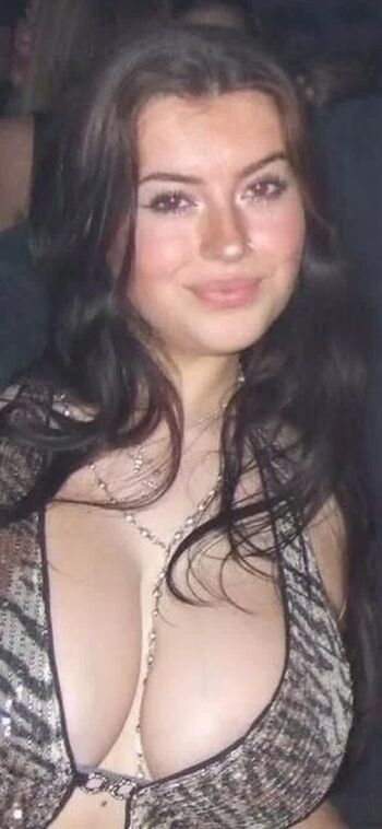 Full leaked Xemilyhayess private onlyfans photo