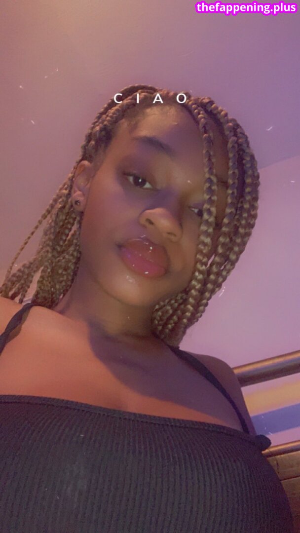 xx_zakiya / xxxmilk 누드 OnlyFans 사진 #8
