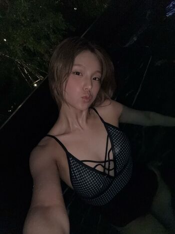 Full leaked Dee maried/ private onlyfans photo