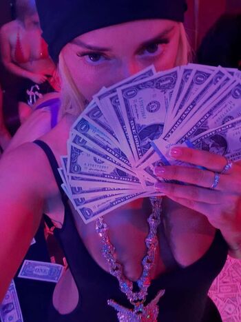 Yesjulz