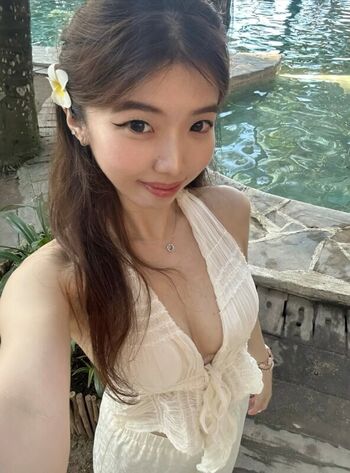 Full leaked Yong sim nie private onlyfans photo