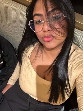 Full leaked Yormalih private onlyfans photo