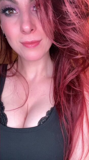yourfavoriteredhead
