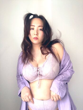 Yuna Manase