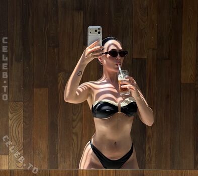 Full leaked Yungpeppermint private onlyfans photo