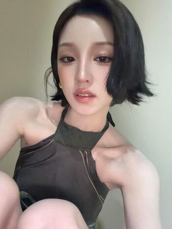 Full leaked Yuqi private onlyfans photo