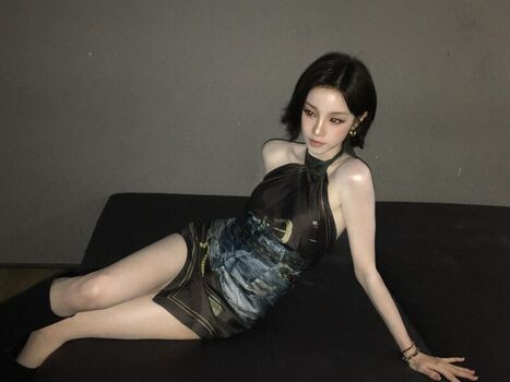 Full leaked Yuqi private onlyfans photo