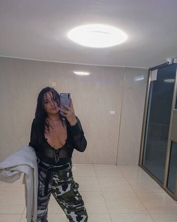 Full leaked Yuval gold private onlyfans photo