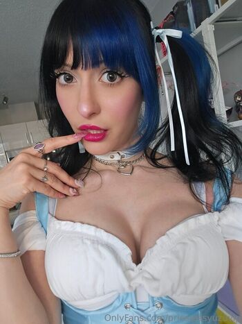 Full leaked Yuzu pyon private onlyfans photo