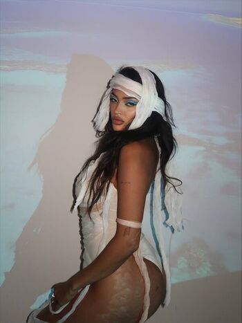 Yzabeya
