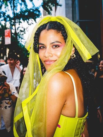 Zazie Beetz