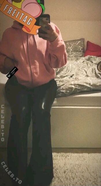 Full leaked Zeynohijabi private onlyfans photo